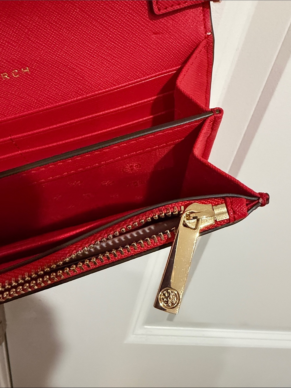 Tory Burch Red Leather Chain-Shoulder Crossbody Never Used! - Picture 7 of 11